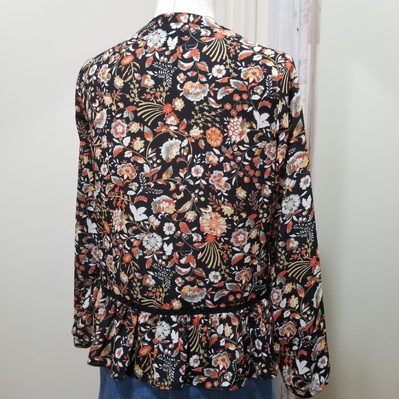 a.n.a. Black Folk Floral Print Peplum Hem Blouse - Picture 5 of 7